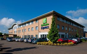 Holiday Inn Express East Midlands Airport By Ihg